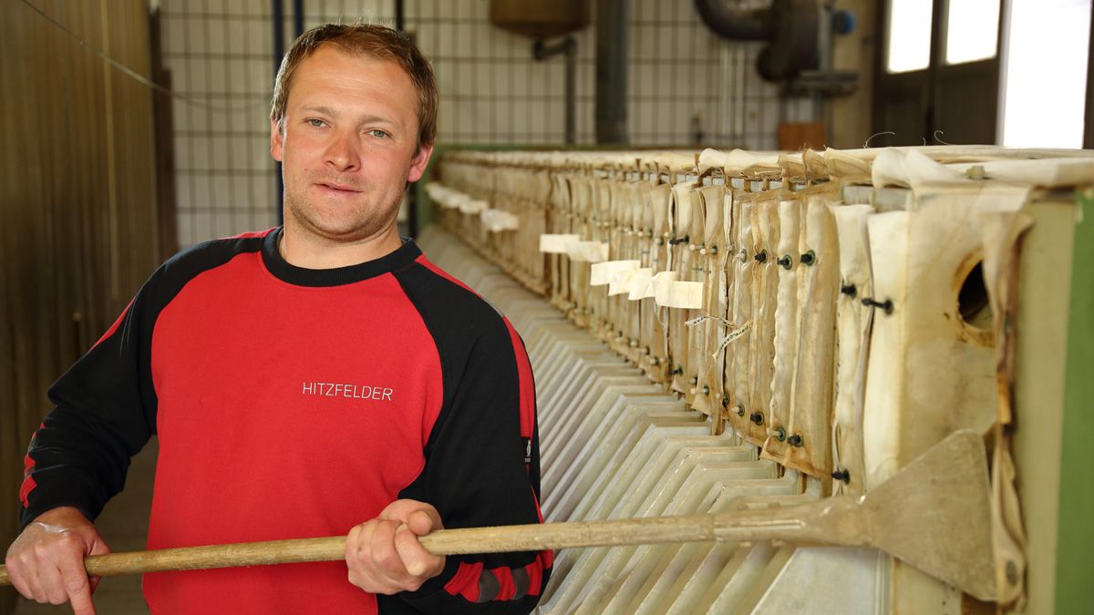 Manuel Hitzfelder, Klärfacharbeiter